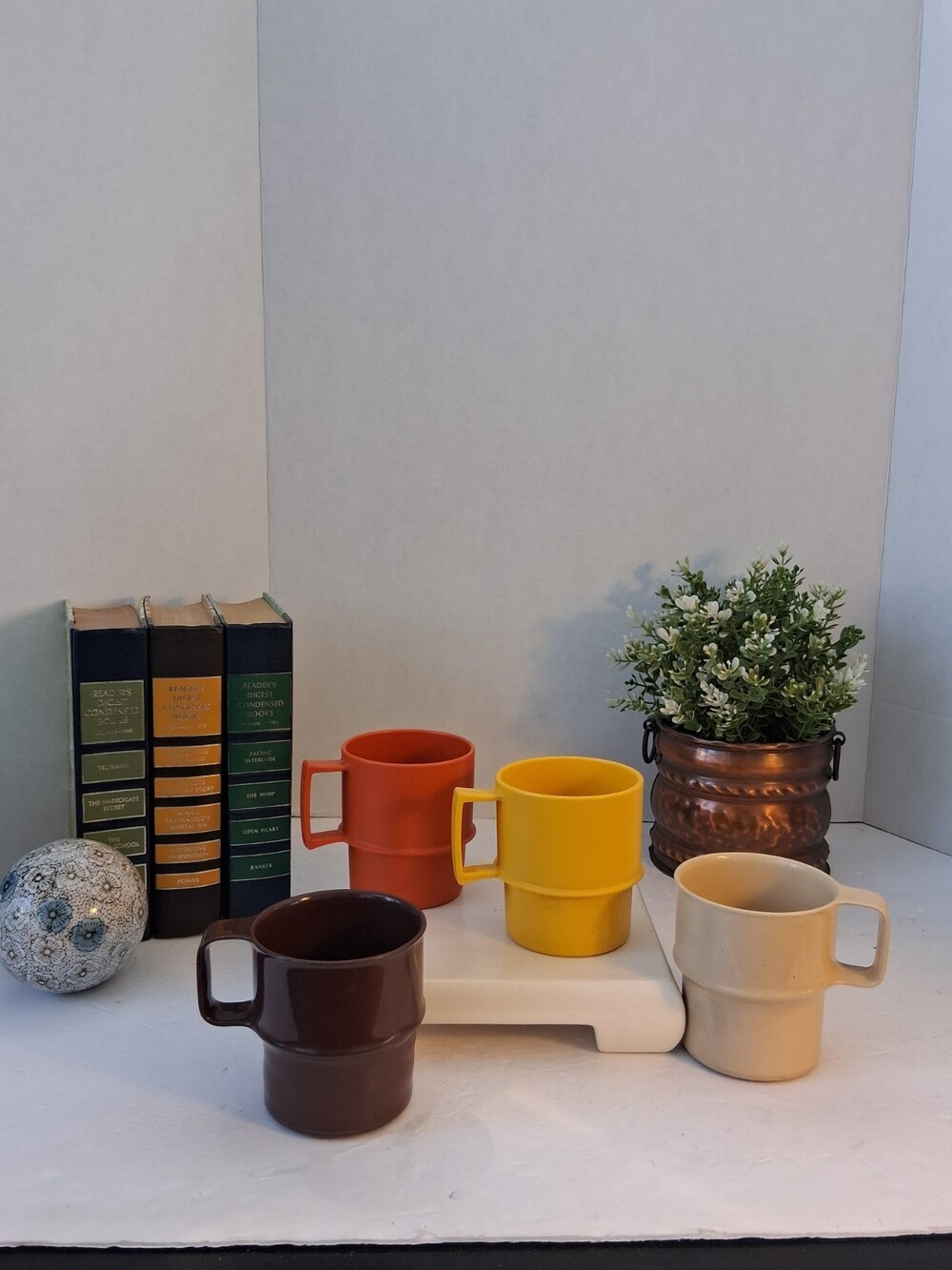 Vtg Set 4 Tupperware Stackable Mugs/Cups #1312 Harvest Fall Coloring
